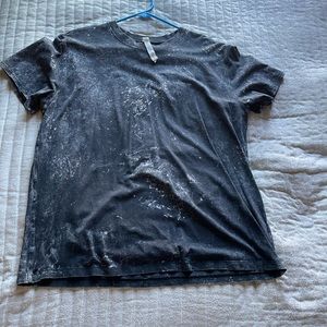 Lululemon size 8 acid black short sleeve tee